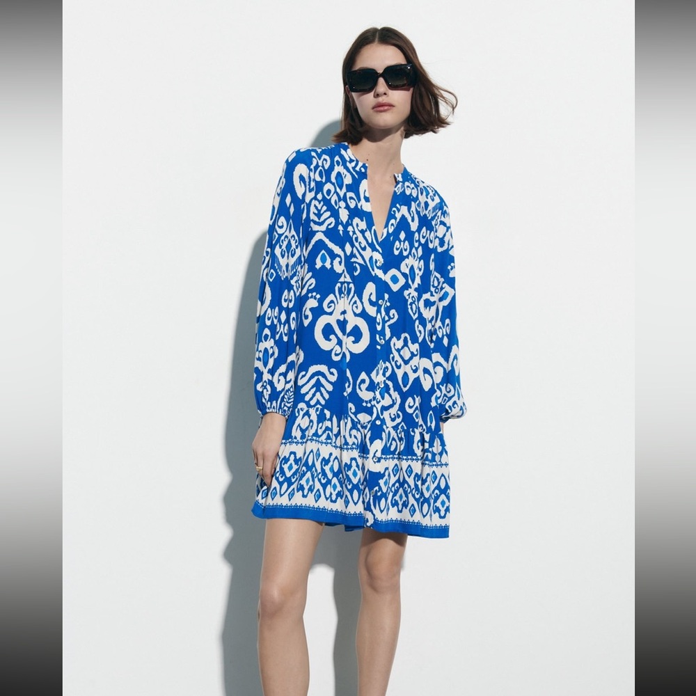 Zara sold out dress purchased a few months ago! Size Large, fit Medium too